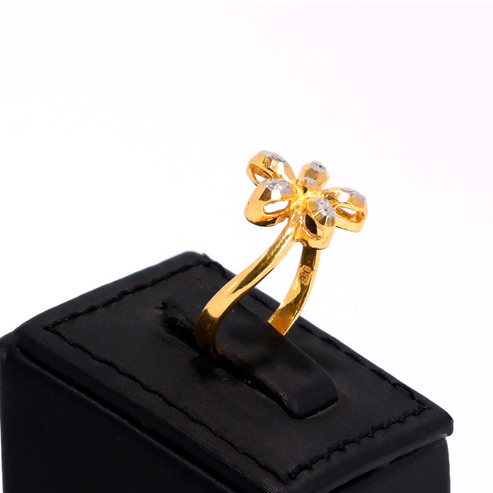 22K Gold Ring – timeless jewelry piece – Zero Making Charge - Side Angle