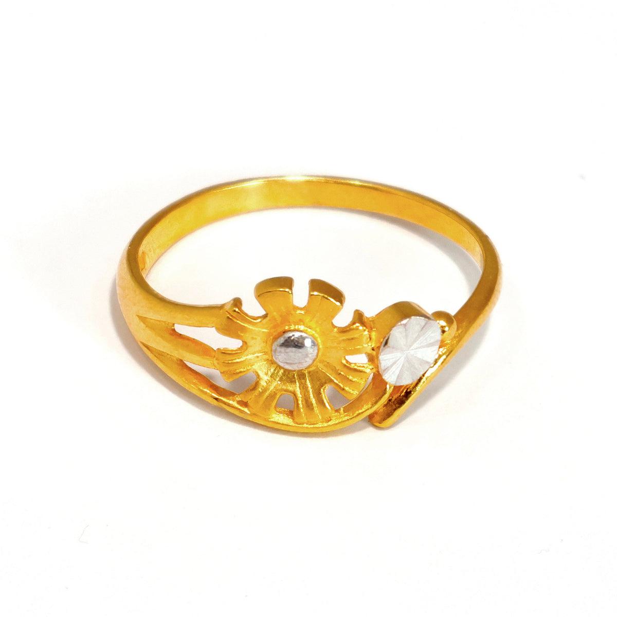 22K Gold Ring – floral cluster sparkle-cut ring design – Zero Making Charge - Close View