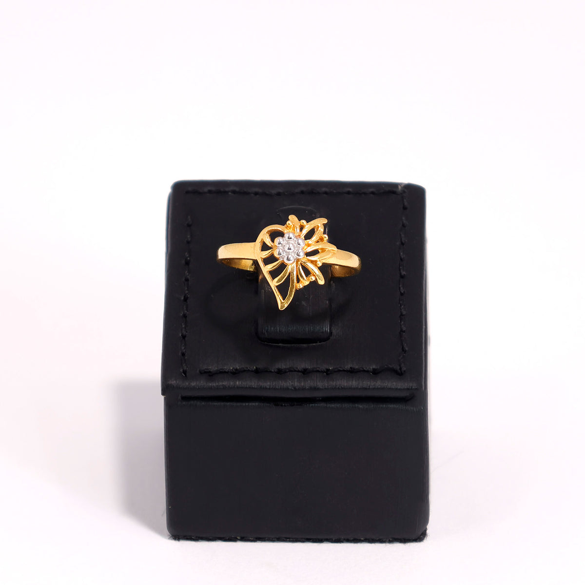22K Gold Cutout Ring - Flower Petal Design - Zero Making Charge - Main View