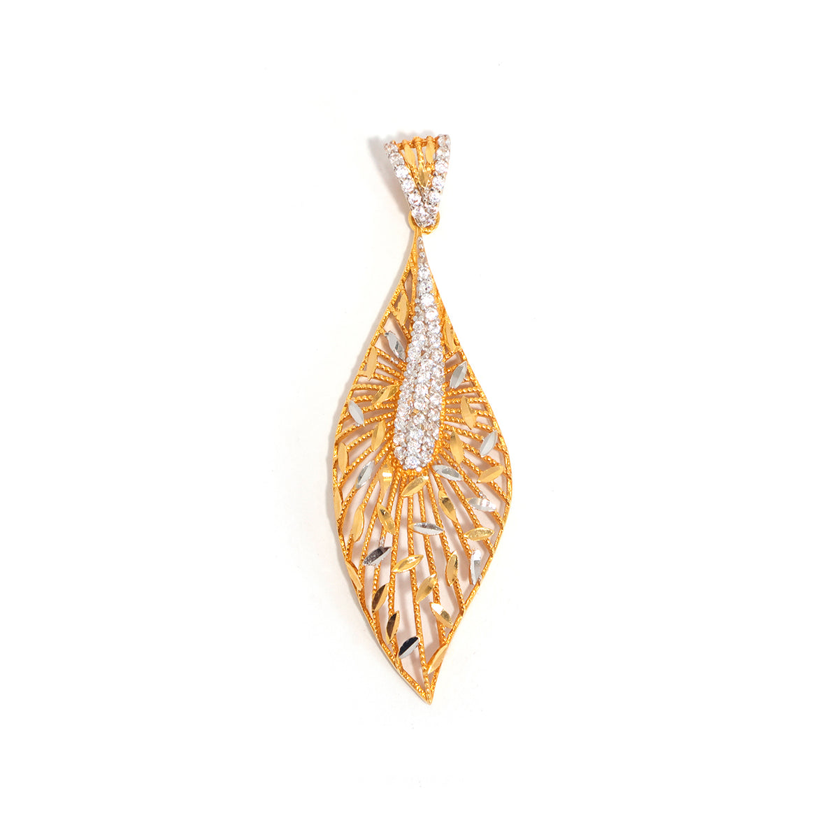 22K Gold Leaf-Shaped Pendant with Intricate Openwork Design - Main View