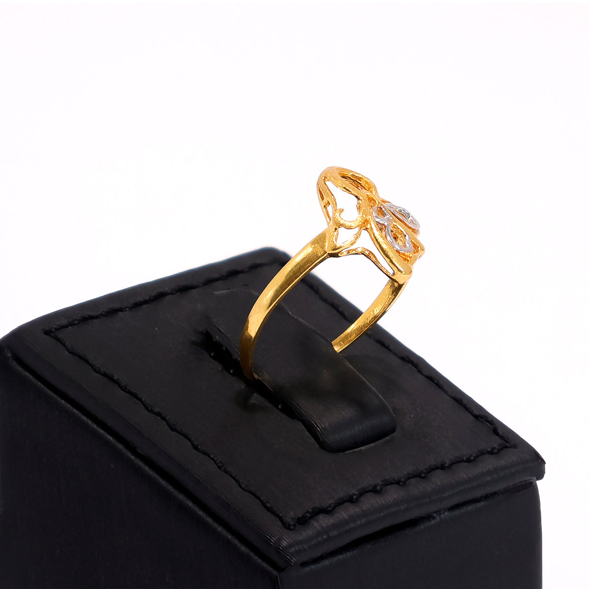 22K Gold Ring – elegant classic design – Zero Making Charge - Side Angle
