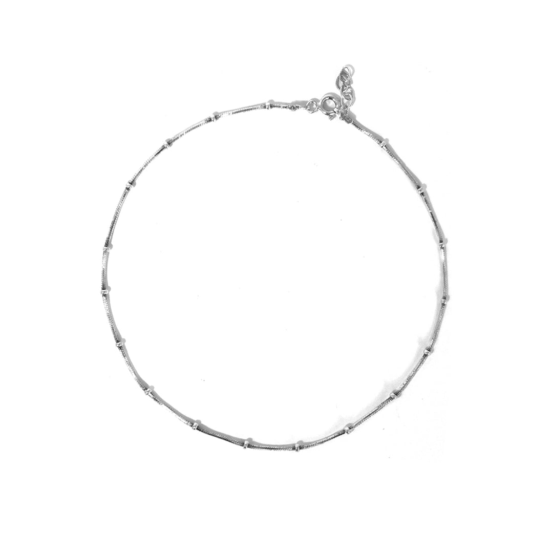 Bangle-Style Anklet – Oval bangle silhouette