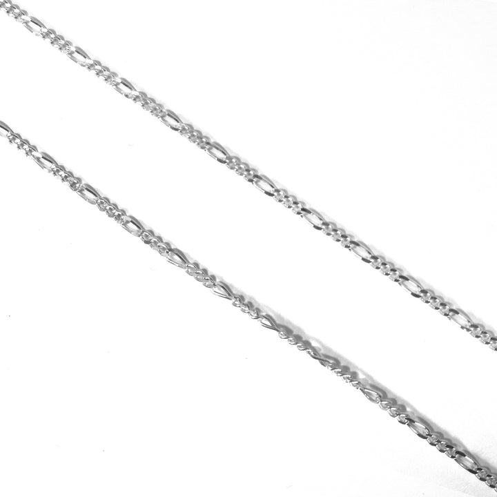 فضة سلسلة on white background