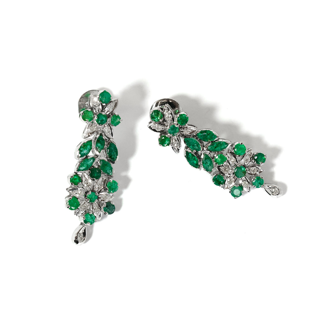 Silver Earrings – Green cluster statement