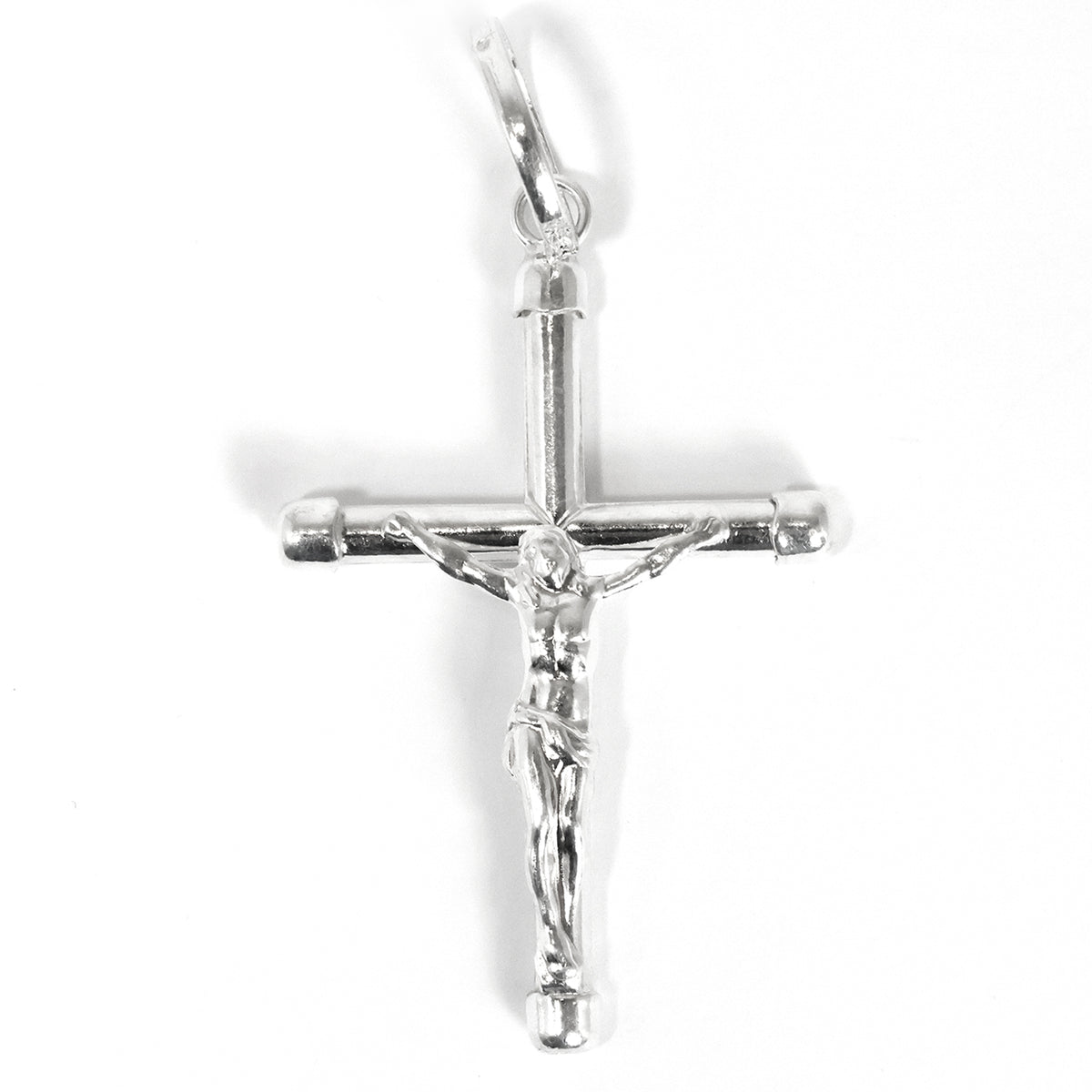فضة crucifix معلقة on white background